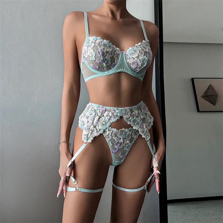 2023 New High Quality Heavy Industry Flower Embroidery Perspective Fun Three Piece Set Popular Fun Underwear